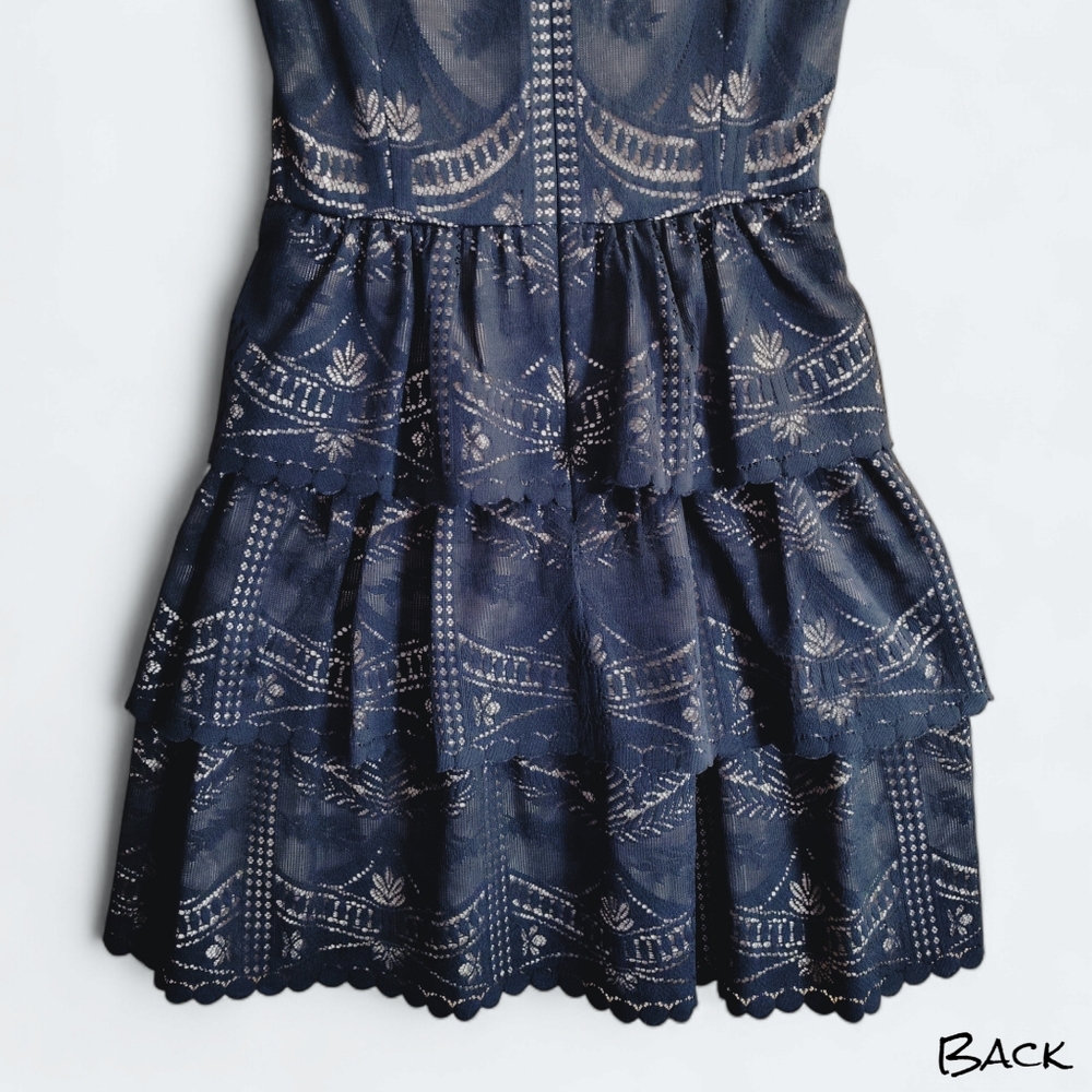BCBGMaxazria Scarlett Tiered Dress Womens Size 2 - Picture 10 of 12
